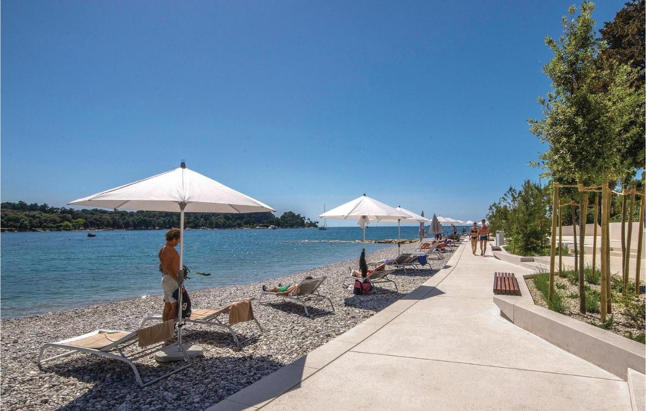 2 Bedroom Stunning Apartment In Rovinj Zewnętrze zdjęcie