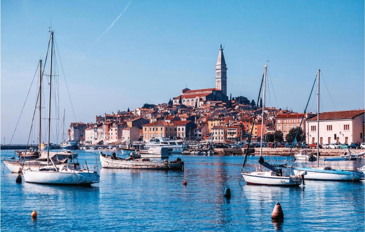 2 Bedroom Stunning Apartment In Rovinj Zewnętrze zdjęcie